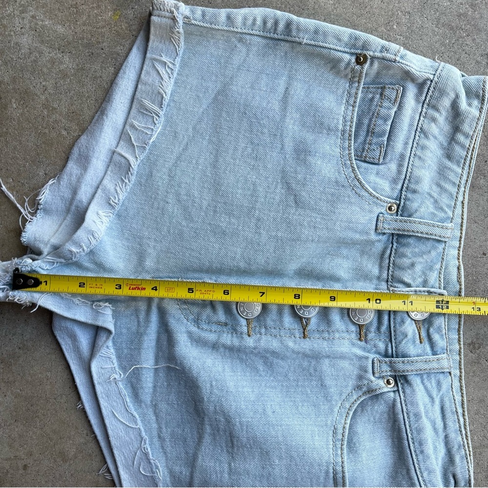 BDG super high rise foxy button shorts size 25 Preowned casual summer vacation - Picture 7 of 8
